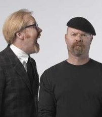 The _MythBusters_ guys talk about their stage show - latimes.com.jpg