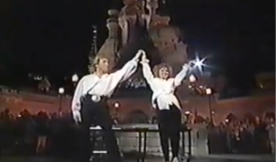 disney illusionist - YouTube.png